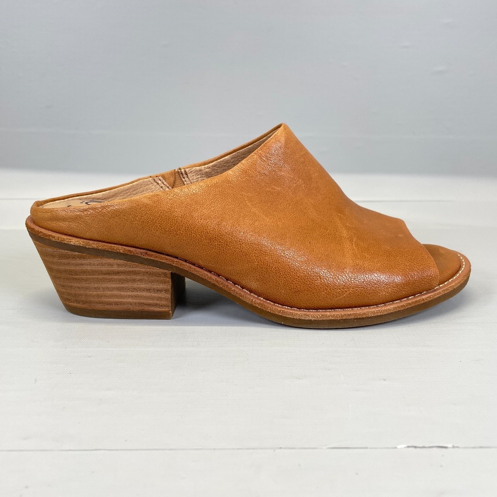 Sofft Aneesa Shoes Womens Size 7 M Tan Brown Leather Peep Toe Block Heel Mules